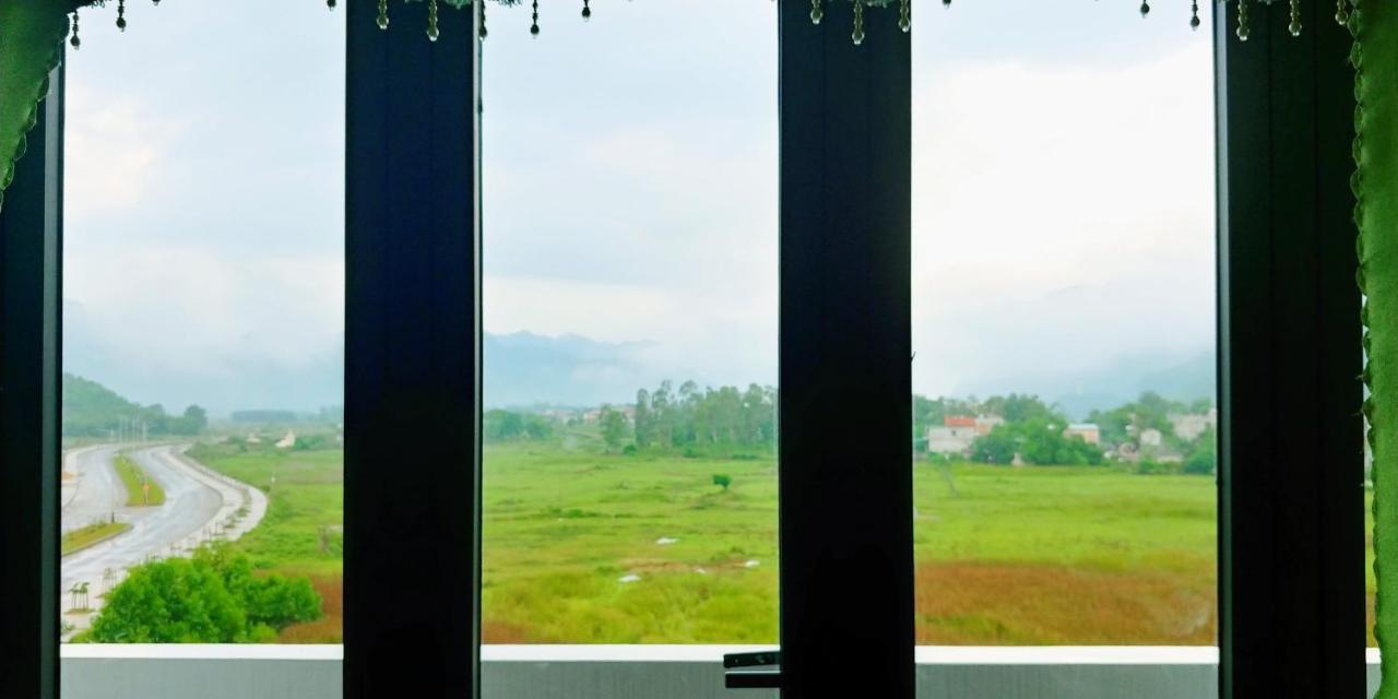 Trung Duc Hotel Фонгня Экстерьер фото