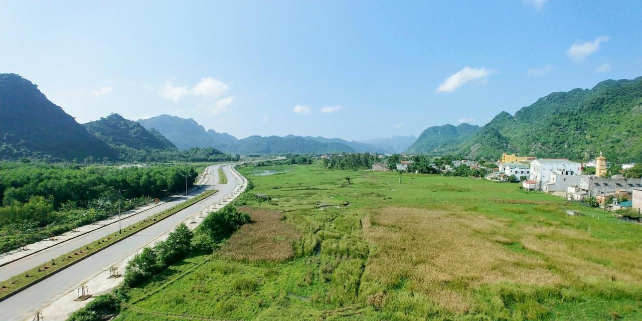 Trung Duc Hotel Фонгня Экстерьер фото